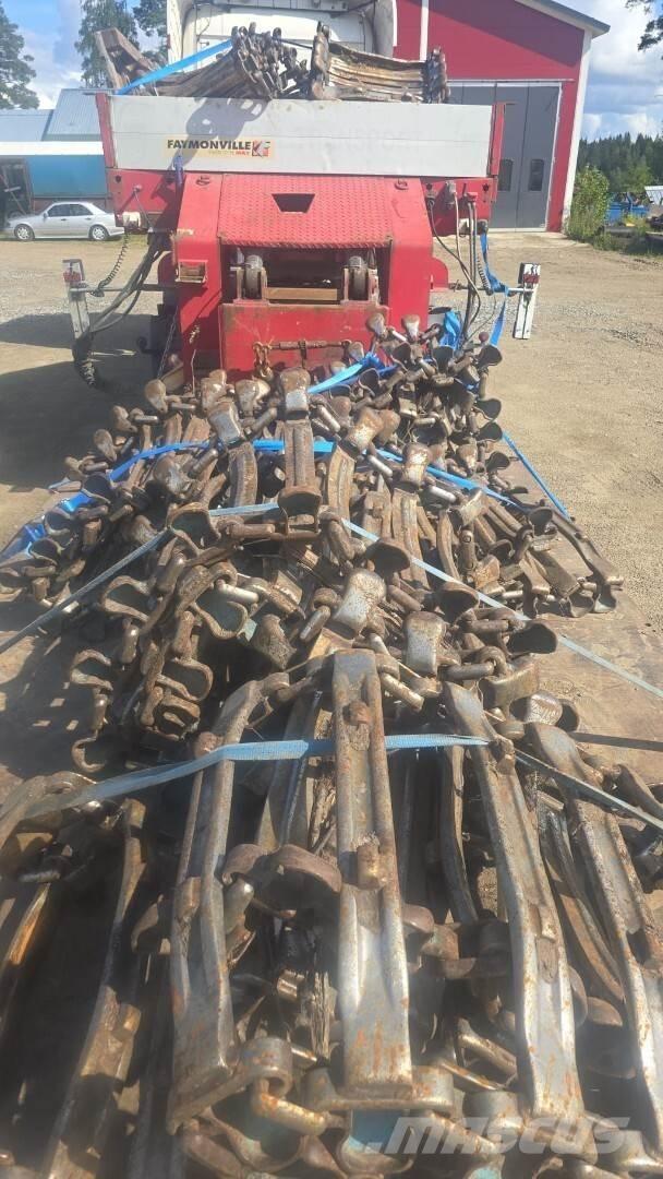  Teloja Chains / Rastos