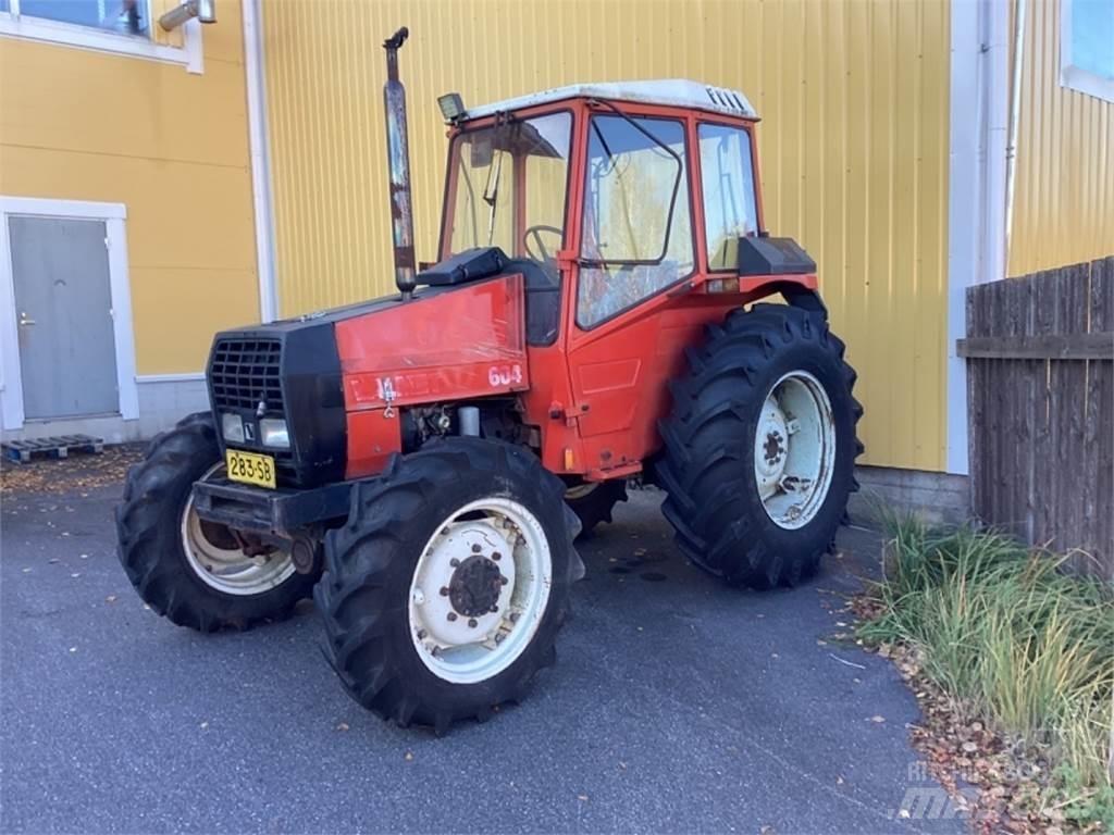 Valmet 4x4 Tratores Agrícolas usados