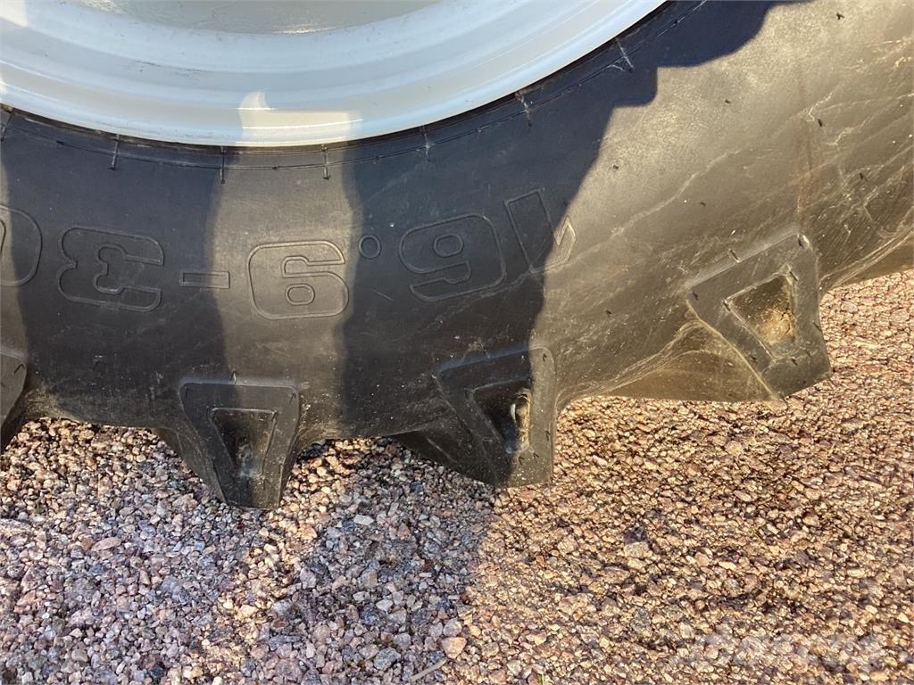 Valmet 4x4 Tratores Agrícolas usados