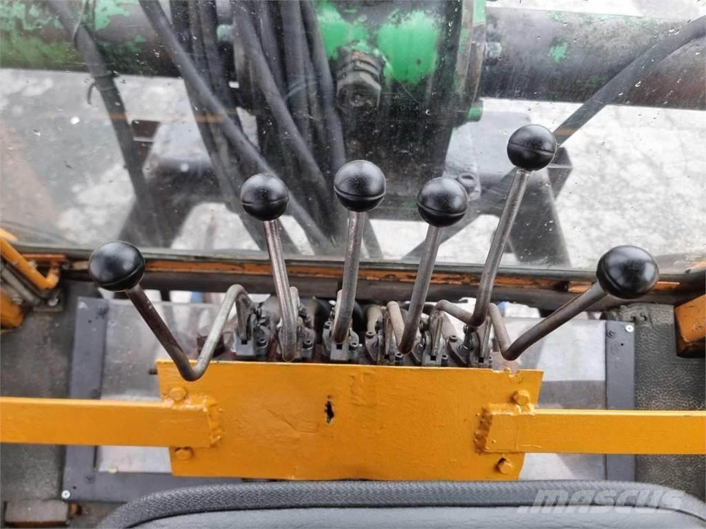 Valmet 802-4 Tratores Agrícolas usados