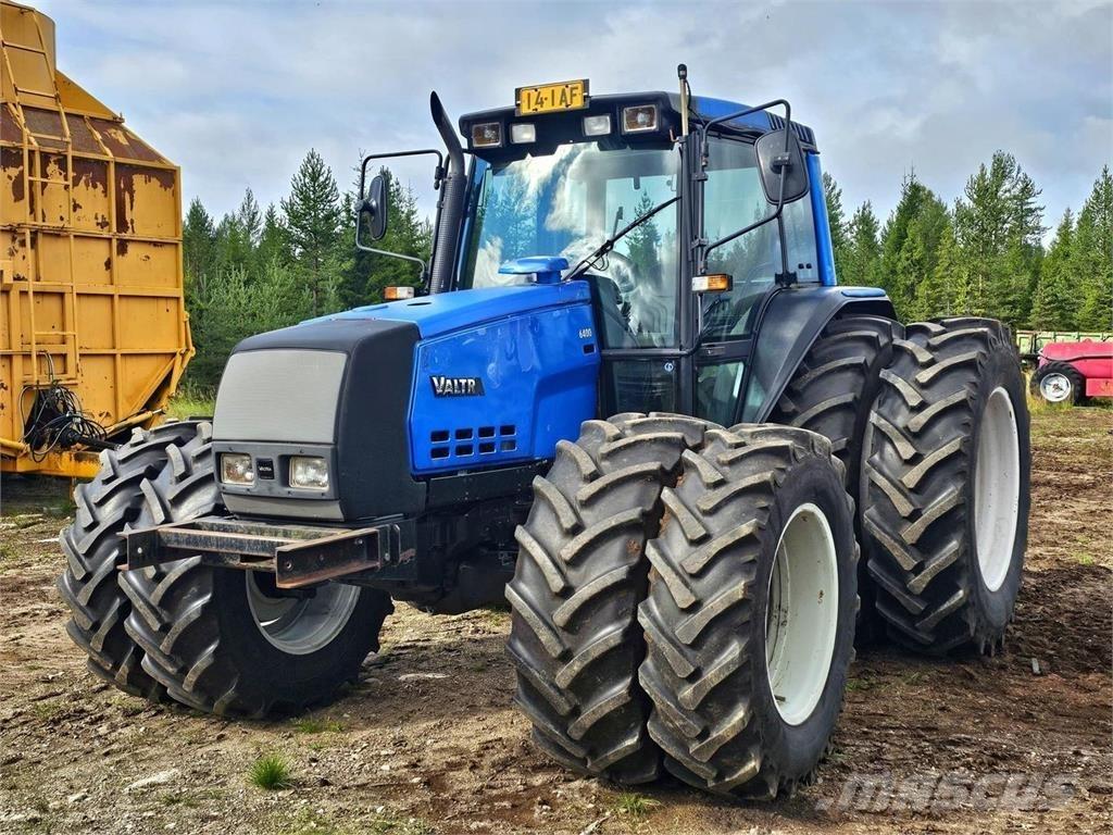 Valtra 6400 Tratores Agrícolas usados