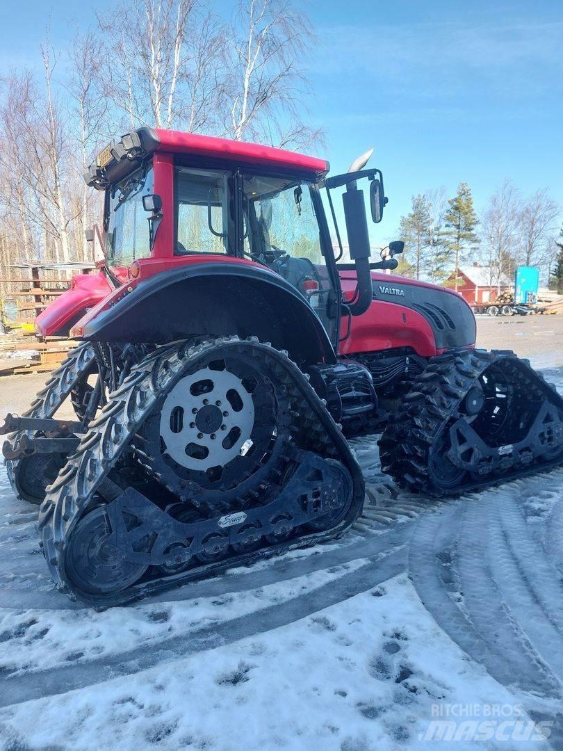 Valtra T202 D Tratores Agrícolas usados