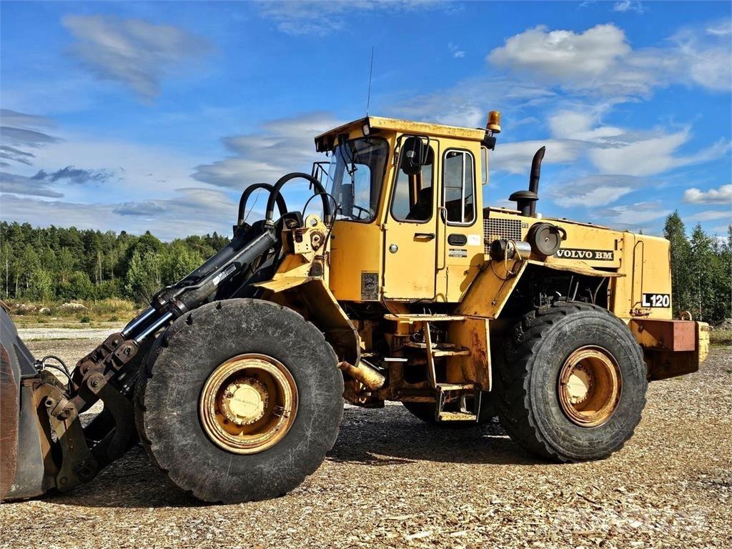 Volvo BM L120 Carregadeiras de rodas
