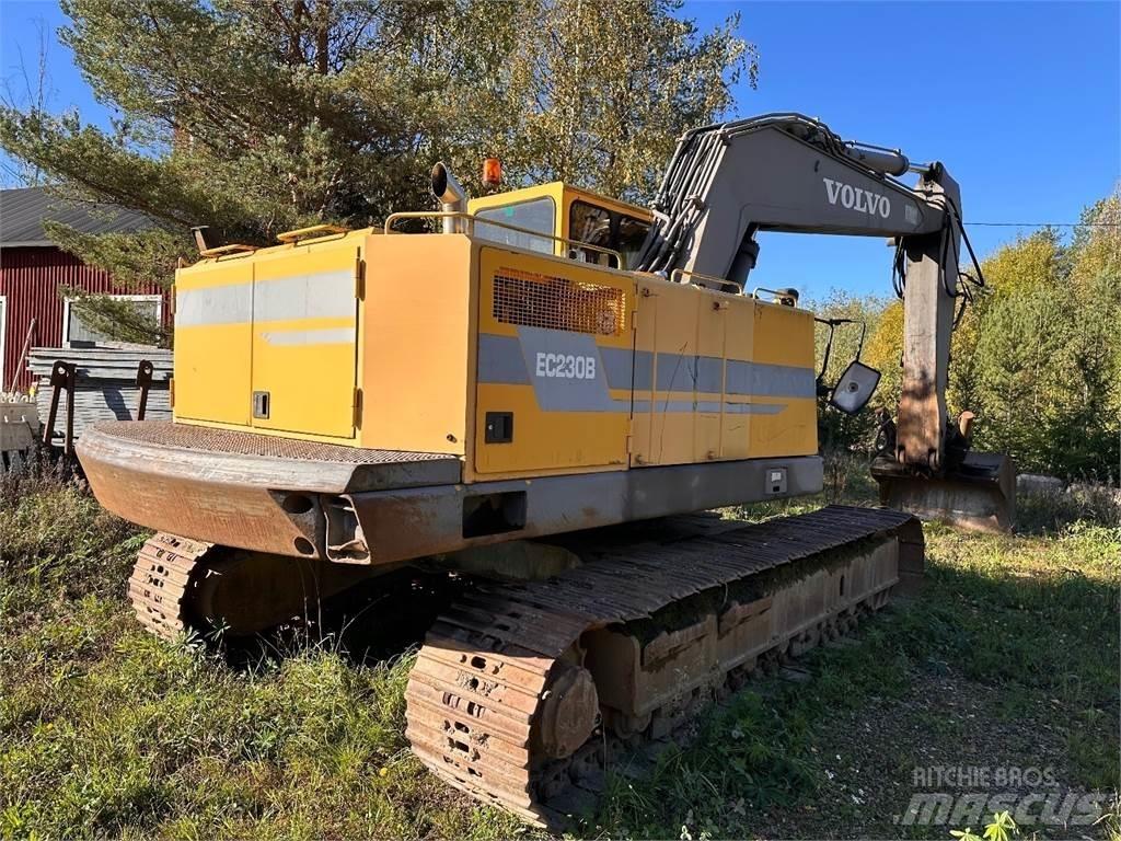 Volvo EC230B Escavadeiras de esteiras