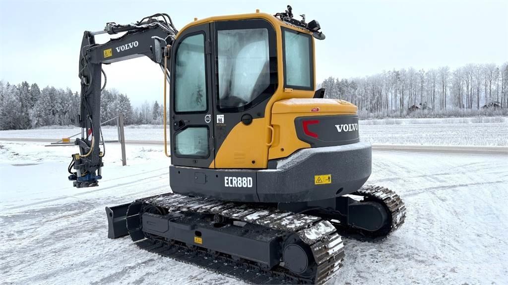 Volvo ECR88D Escavadoras Midi 7t - 12t