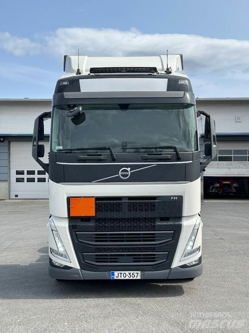 Volvo FH500TC 6x4 Cavalos Mecânicos