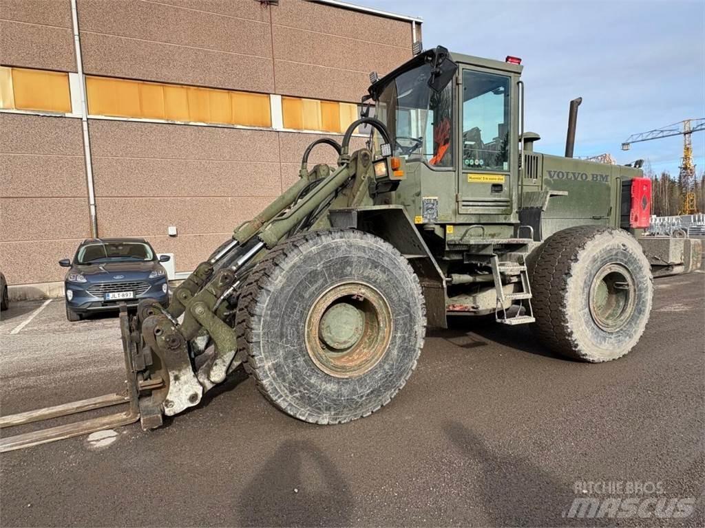 Volvo L 120 B Carregadeiras de rodas