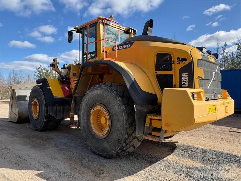 Volvo L 220 H Carregadeiras de rodas