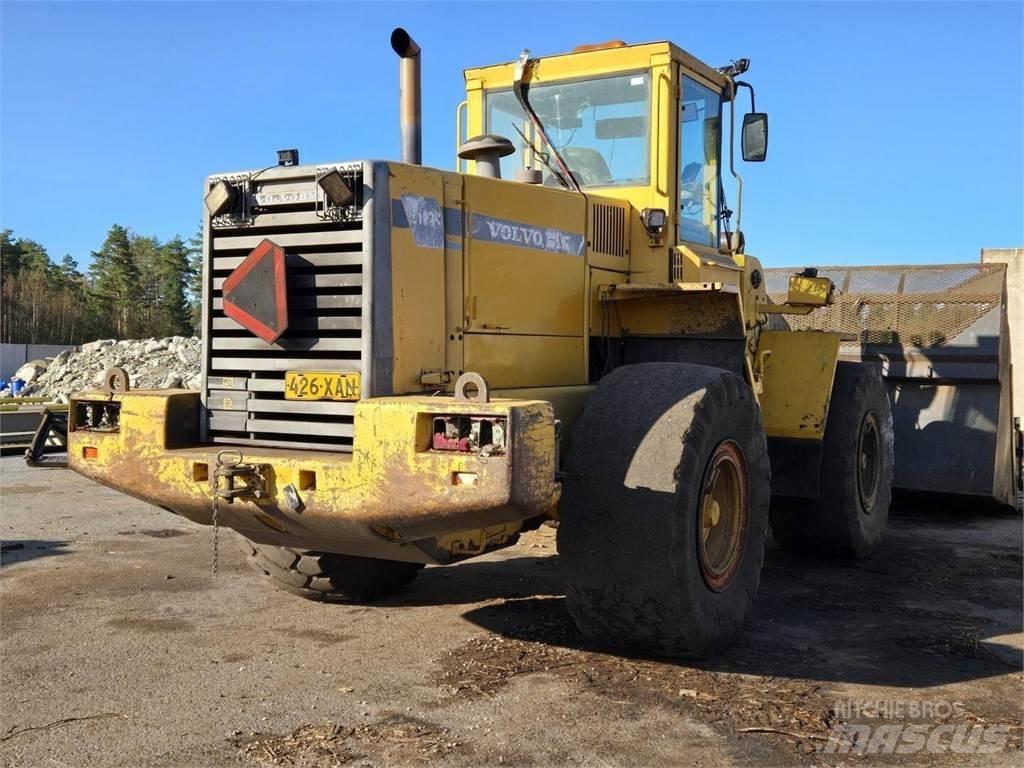 Volvo L120C Carregadeiras de rodas