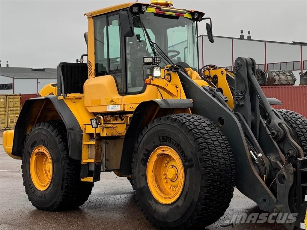 Volvo L120F Carregadeiras de rodas