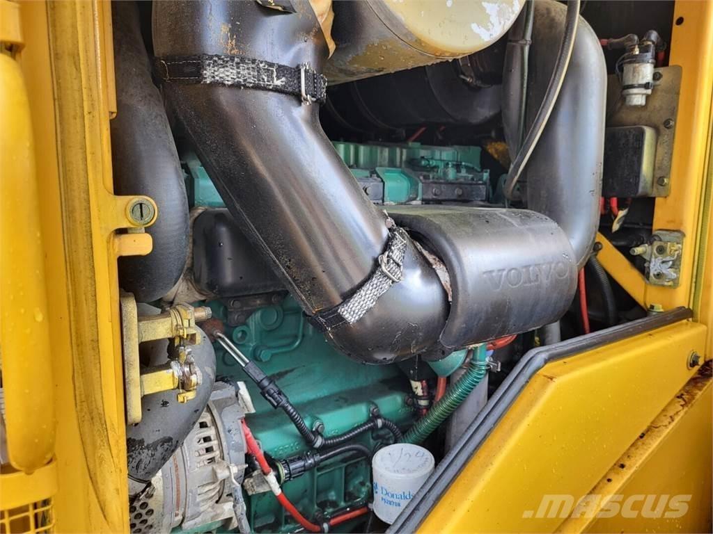 Volvo L60F Carregadeiras de rodas
