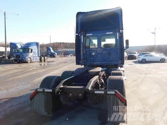 Freightliner CASCADIA 116 Cavalos Mecânicos