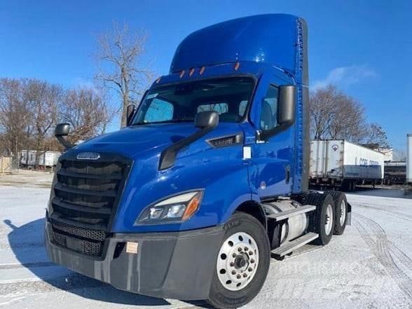 Freightliner CASCADIA 116 Cavalos Mecânicos