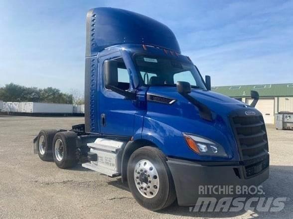 Freightliner CASCADIA 116 Cavalos Mecânicos