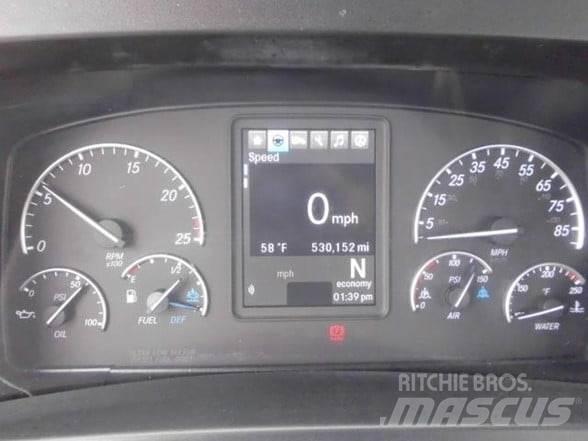 Freightliner CASCADIA 116 Cavalos Mecânicos