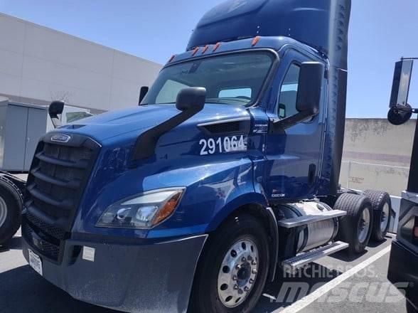 Freightliner CASCADIA 116 Cavalos Mecânicos