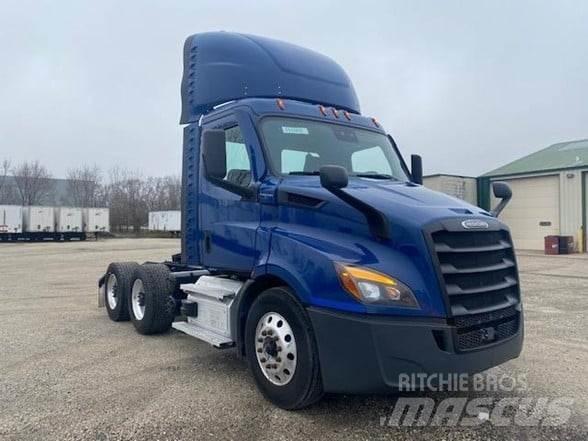 Freightliner CASCADIA 116 Cavalos Mecânicos