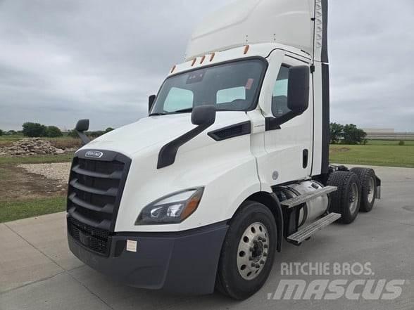 Freightliner CASCADIA 116 Cavalos Mecânicos