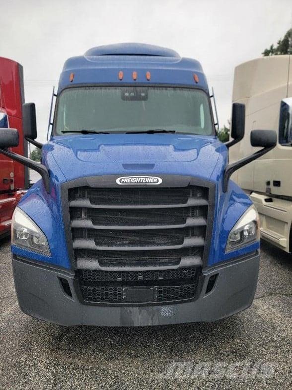 Freightliner CASCADIA 116 Cavalos Mecânicos