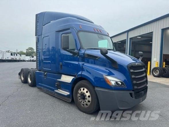 Freightliner CASCADIA 116 Cavalos Mecânicos