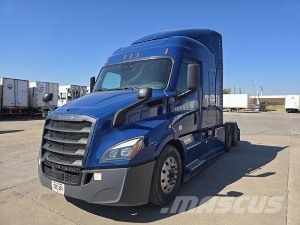 Freightliner CASCADIA 116 Cavalos Mecânicos