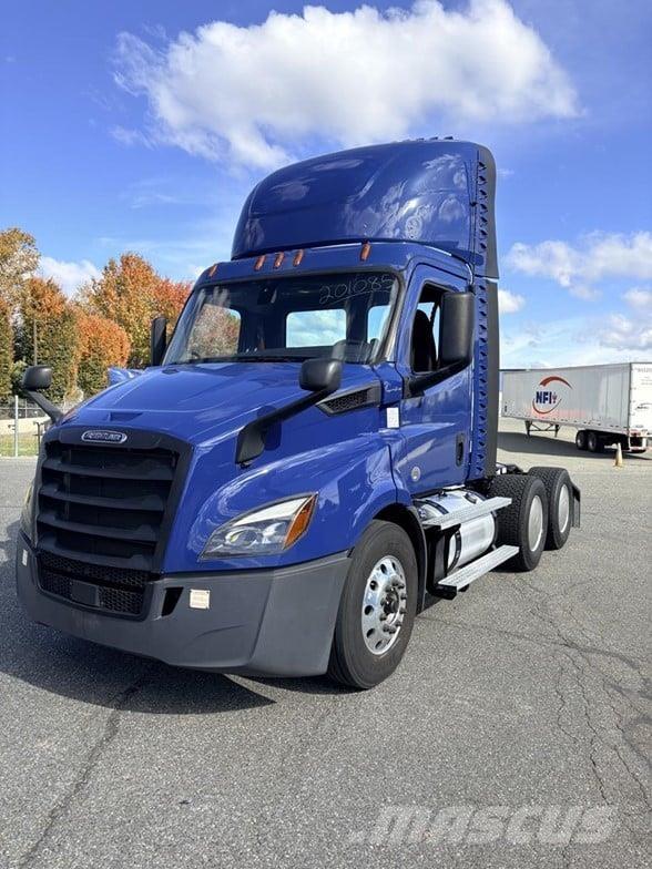 Freightliner CASCADIA 116 Cavalos Mecânicos