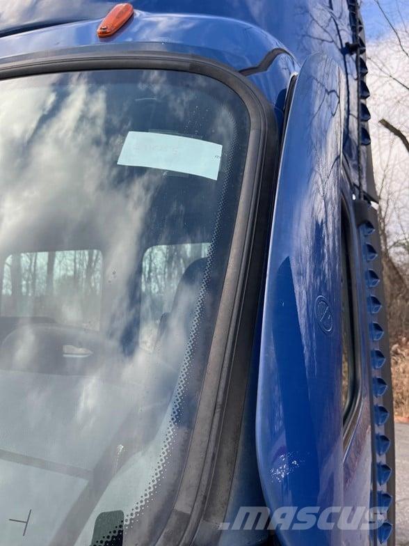 Freightliner CASCADIA 116 Cavalos Mecânicos