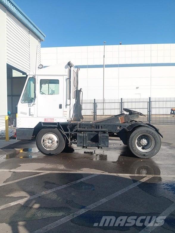 Kalmar OTTAWA 4X2 OFF-ROAD Tractores terminais