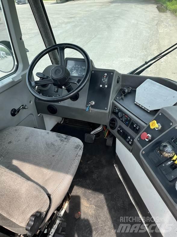 Kalmar OTTAWA T2 Tractores terminais