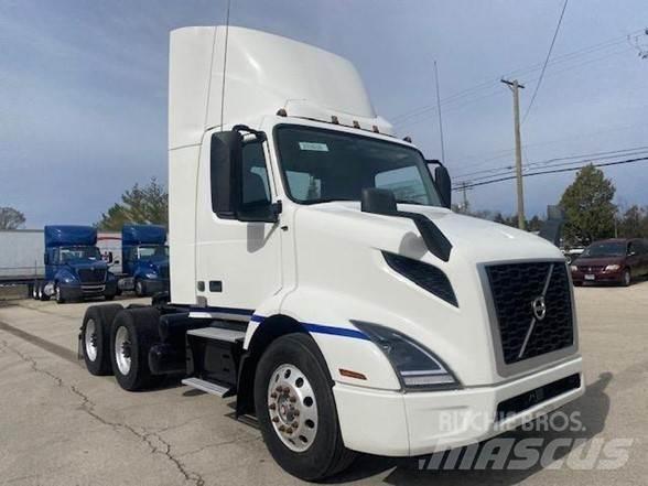Volvo VNL64T300 Cavalos Mecânicos