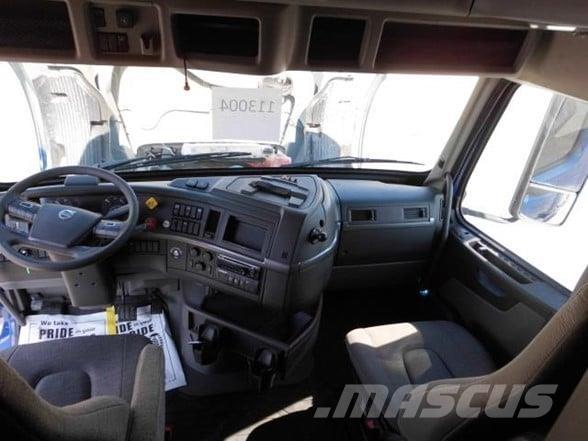 Volvo VNL64T860 Cavalos Mecânicos