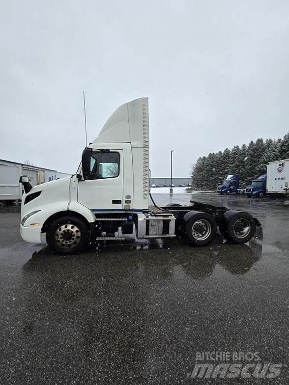 Volvo VNR64T300 Cavalos Mecânicos