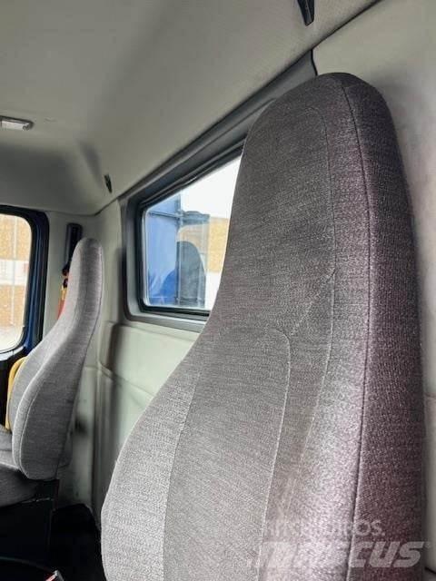Volvo VNR64T300 Cavalos Mecânicos