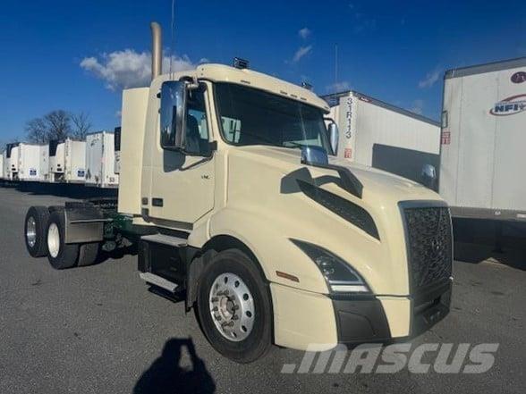 Volvo VNR64T300 Cavalos Mecânicos