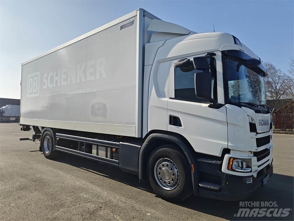 Scania P280 Caminhões de caixa fechada