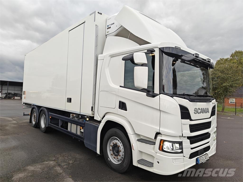 Scania P410 Caminhões caixa temperatura controlada