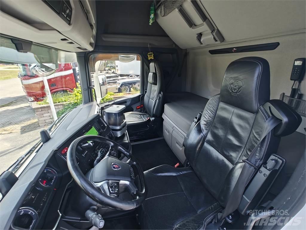 Scania R520 Cavalos Mecânicos