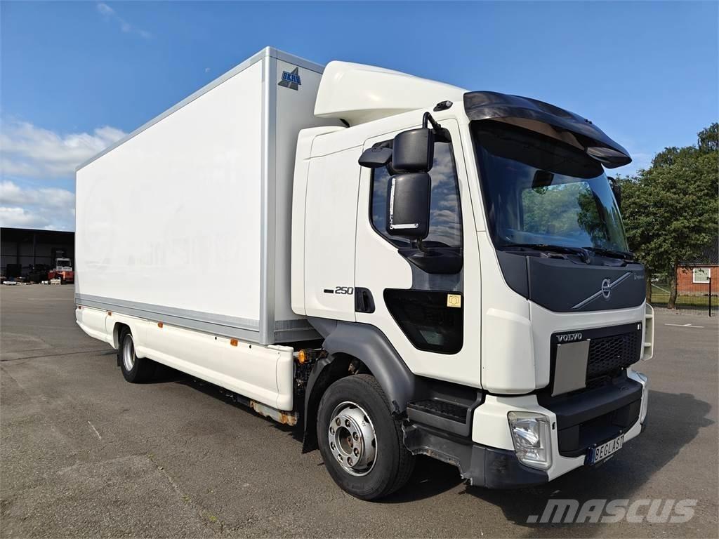 Volvo FL250 Caminhões de caixa fechada