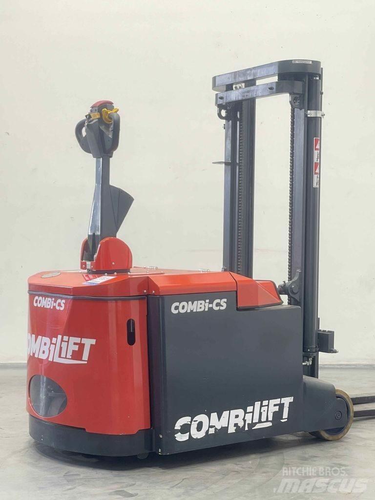 Combilift CS1500 Empilhador para operador externo