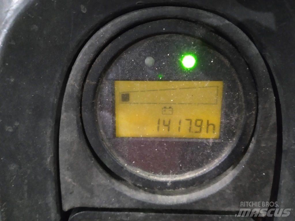 Linde D08-1160 Empilhador para operador externo
