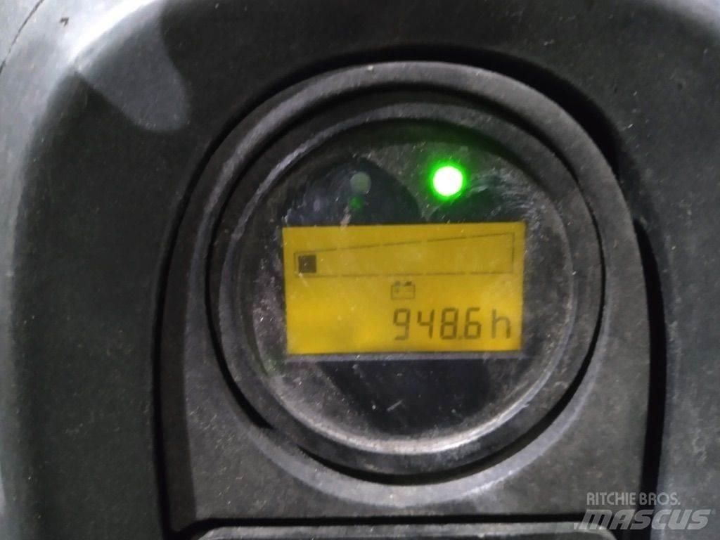 Linde D08-1160 Empilhador para operador externo