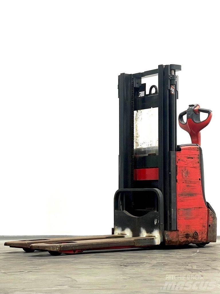 Linde D08-1160 Empilhador para operador externo
