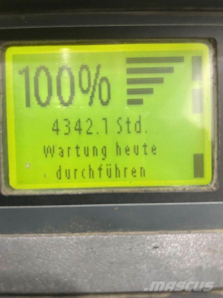 Linde D12AP-133 Empilhador para operador externo