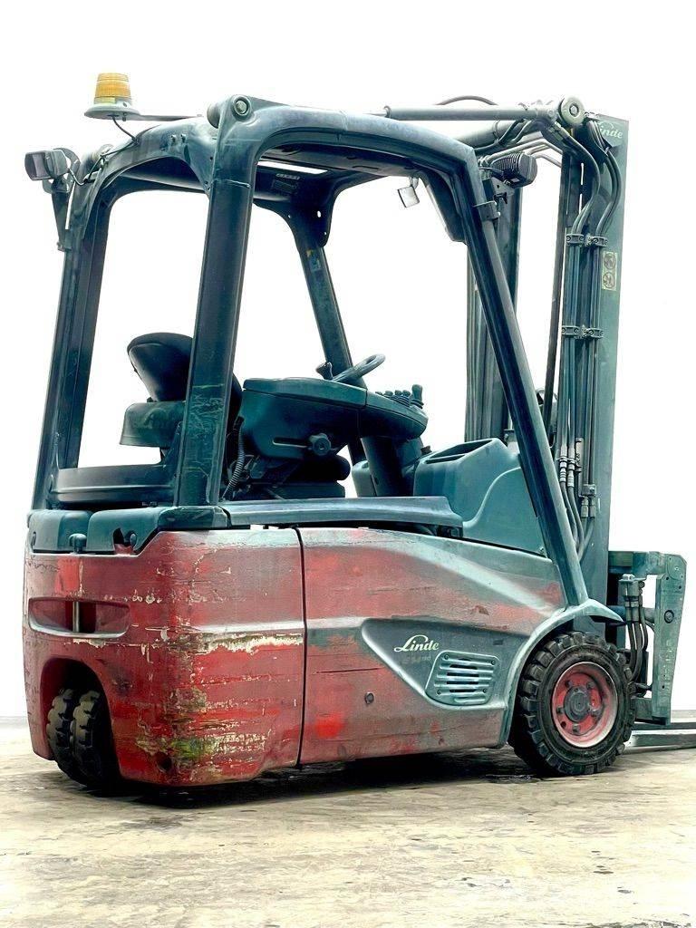 Linde E14-386-EVO Empilhadores eléctricos