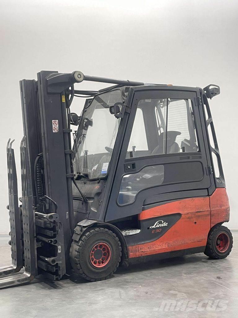 Linde E30L-01-387 Empilhadores eléctricos