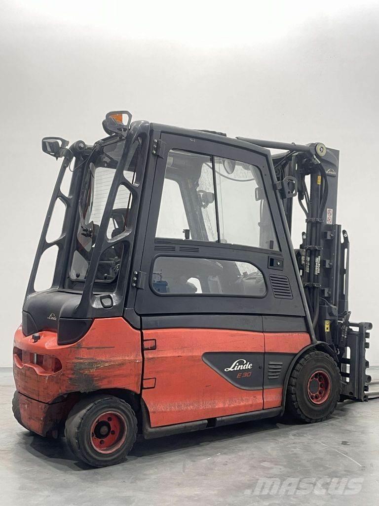Linde E30L-01-387 Empilhadores eléctricos