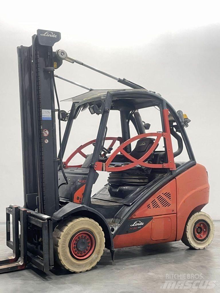 Linde H30D-02-393 Empilhadores Diesel