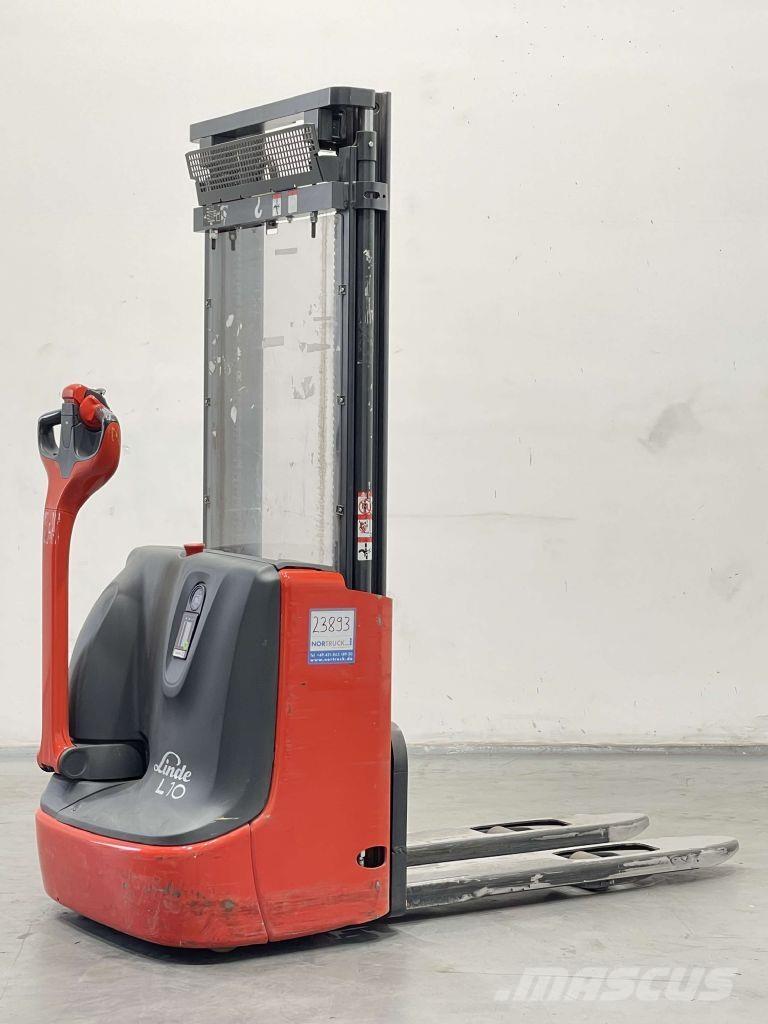 Linde L10-1172 Empilhador para operador externo