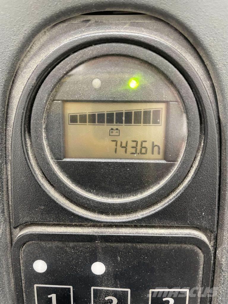 Linde L10B-1172 Empilhador para operador externo