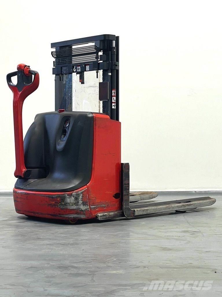 Linde L12-1172 Empilhador para operador externo